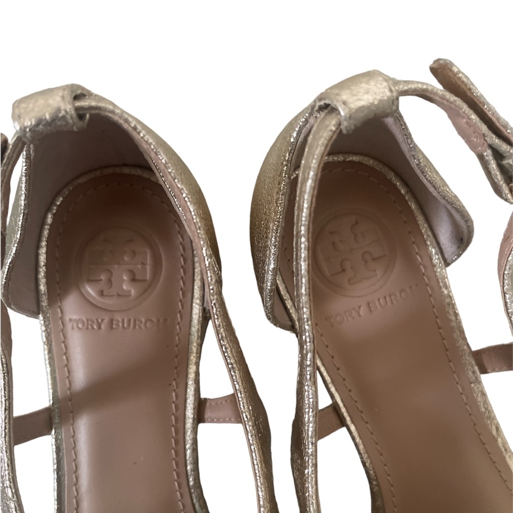 Tory Burch Blossom Gold Floral Sandals size 6M. NEW WITHOUT TAGS! - Picture 5 of 6
